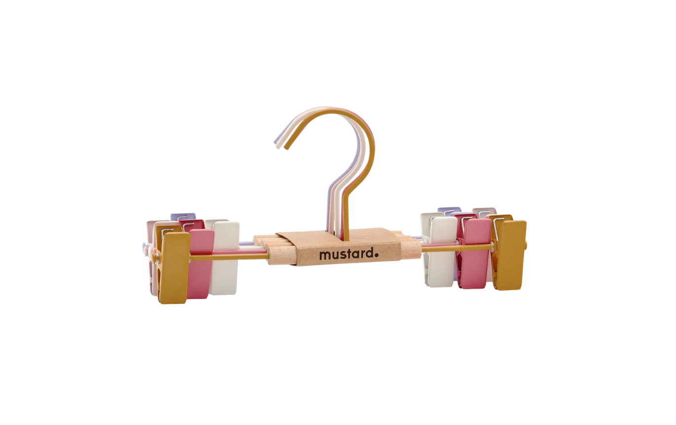 Kids Clip Hangers in Summer